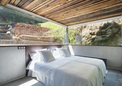 dezanove-house-luxury-villa-galicia-bedroom-4